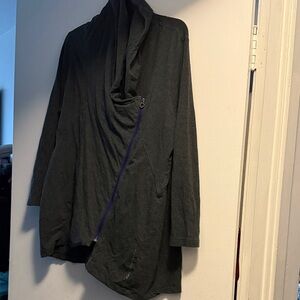 Stylish Women's Gray and Purple Trim Jacket